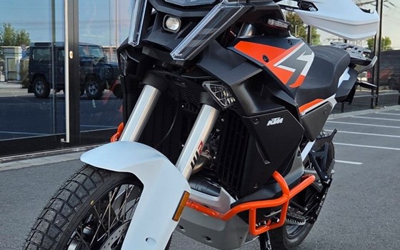 Neufahrzeug KTM 1390 Super Adventure R - Bild 1