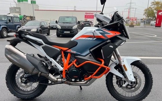 Neufahrzeug KTM 1390 Super Adventure R - Bild 8