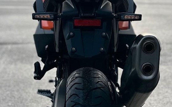 Neufahrzeug KTM 1390 Super Adventure S EVO - Bild 10