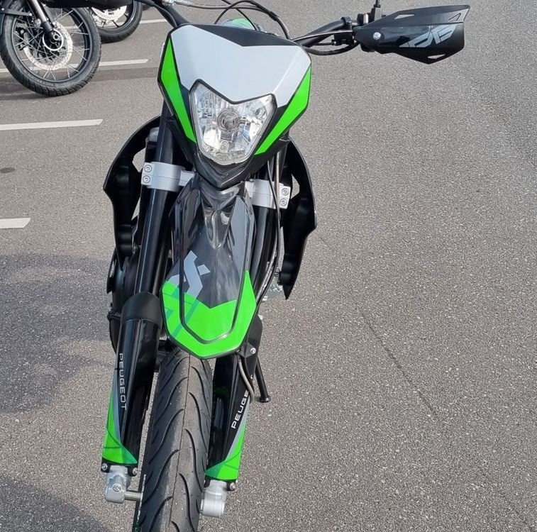 Angebot Peugeot XP6 Supermotard R