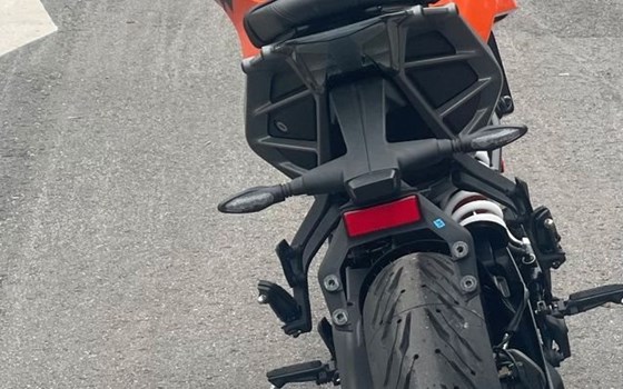 Neufahrzeug KTM 125 Duke - Bild 5