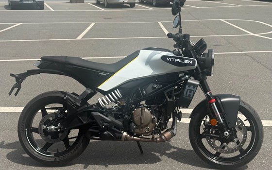 Gebrauchtmotorrad Husqvarna Vitpilen 125 - Bild 3