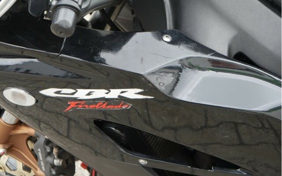 Gebrauchtmotorrad Honda CBR1000RR Fireblade - Bild 15