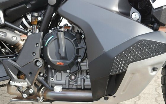 Gebrauchtmotorrad KTM 790 Adventure - Bild 5