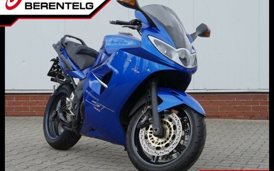 Gebrauchtmotorrad Triumph Sprint ST 1050 - Bild 1