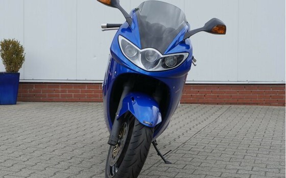 Gebrauchtmotorrad Triumph Sprint ST 1050 - Bild 18