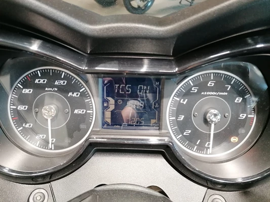 Yamaha XMAX 300 (blau) - Bild 4