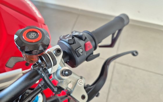 Gebrauchtmotorrad Ducati Streetfighter V4 S - Bild 17