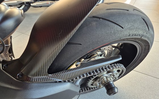Gebrauchtmotorrad Ducati Streetfighter V4 S - Bild 8