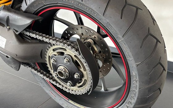 Gebrauchtmotorrad Ducati Hypermotard 1100 Evo SP - Bild 12