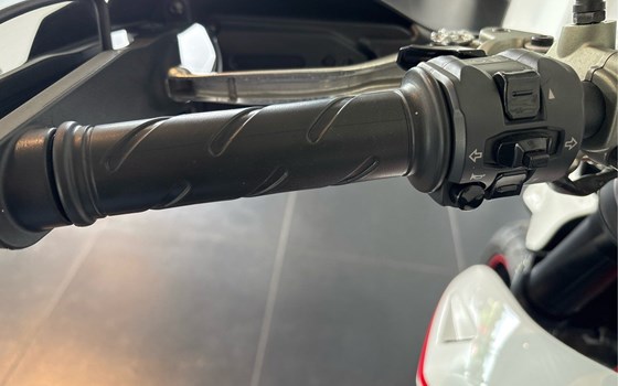 Gebrauchtmotorrad Ducati Hypermotard 1100 Evo SP - Bild 15