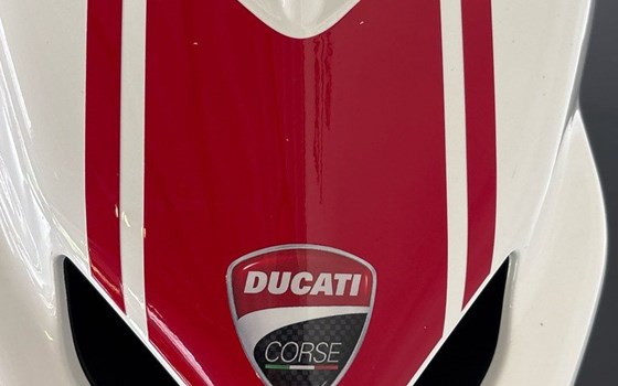 Gebrauchtmotorrad Ducati Hypermotard 1100 Evo SP - Bild 8