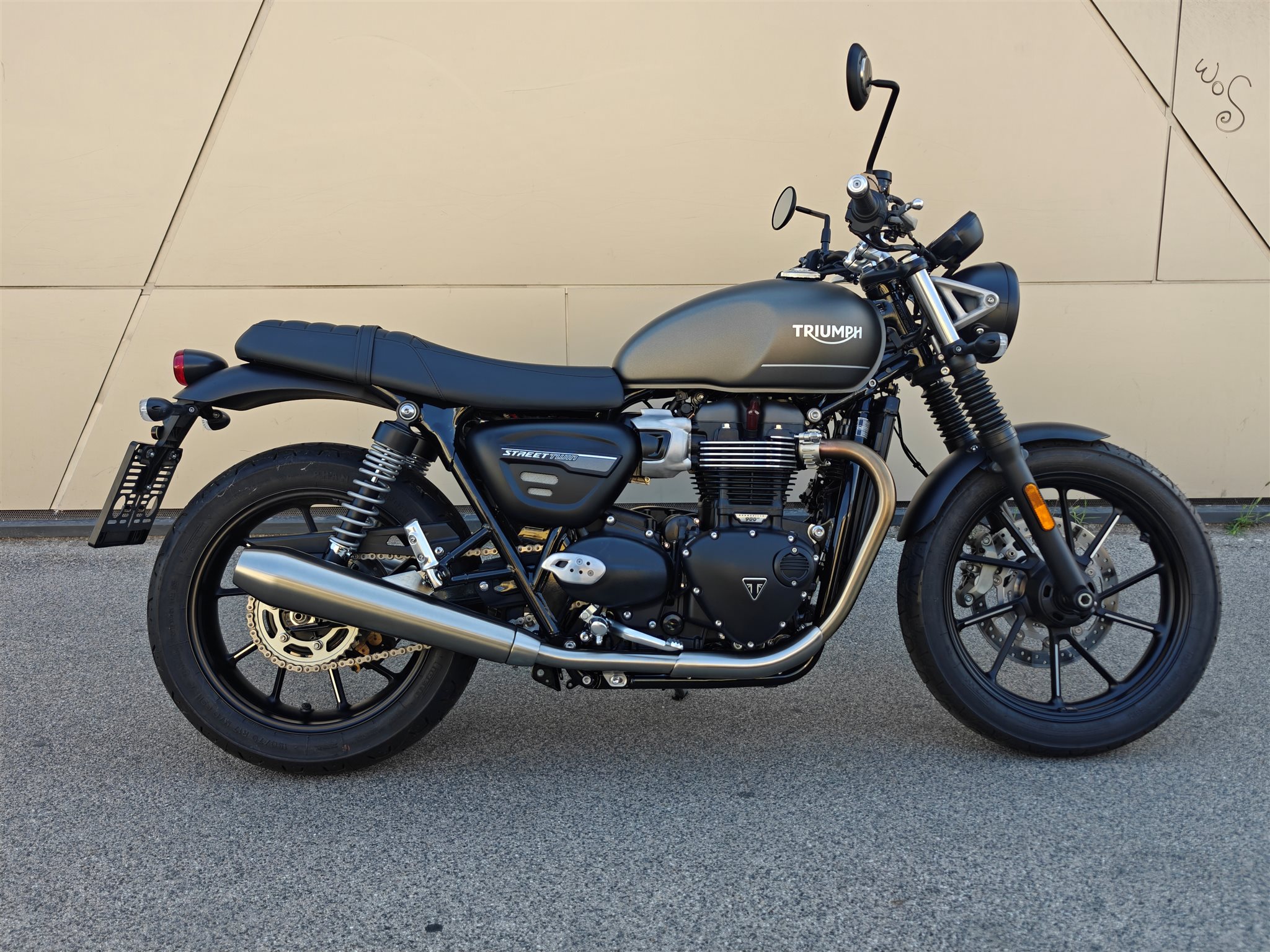Triumph Street Twin