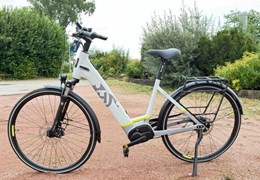Neumotorrad Husqvarna Grand Towner