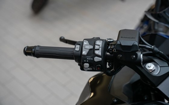 Neufahrzeug Kawasaki Ninja 1100SX - Bild 10
