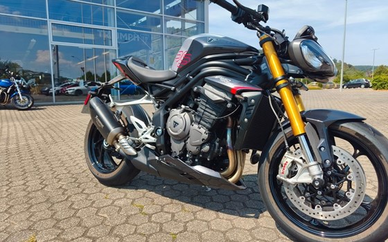 Gebrauchtmotorrad Triumph Speed Triple 1200 RS - Bild 1