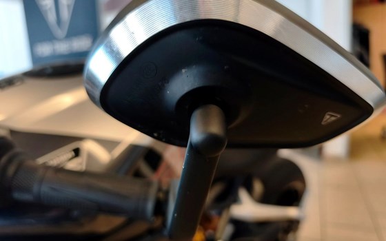 Gebrauchtmotorrad Triumph Speed Triple 1200 RS - Bild 19