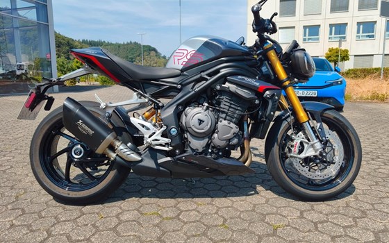 Gebrauchtmotorrad Triumph Speed Triple 1200 RS - Bild 2