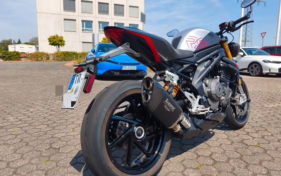 Gebrauchtmotorrad Triumph Speed Triple 1200 RS - Bild 3