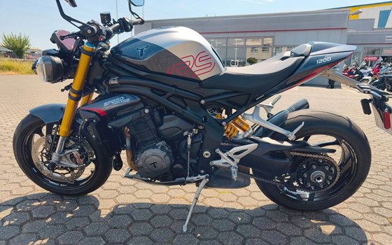 Gebrauchtmotorrad Triumph Speed Triple 1200 RS - Bild 6