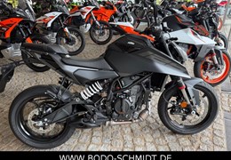 Neumotorrad KTM 125 Duke