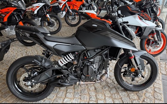 Neufahrzeug KTM 125 Duke - Bild 1