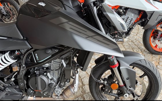 Neufahrzeug KTM 125 Duke - Bild 2