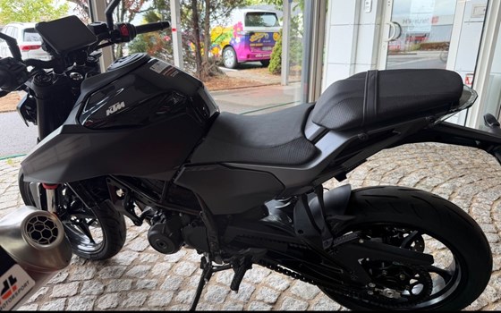 Neufahrzeug KTM 125 Duke - Bild 4