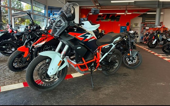Gebrauchtmotorrad KTM 1390 Super Adventure R - Bild 2