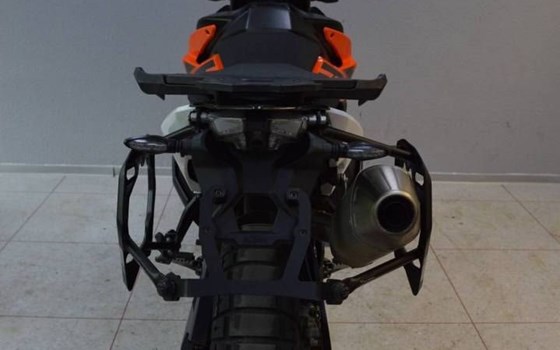 Gebrauchtmotorrad KTM 790 Adventure - Bild 10