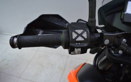 Gebrauchtmotorrad KTM 790 Adventure - Bild 11