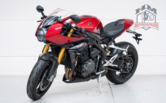 Gebrauchtmotorrad Triumph Speed Triple 1200 RR - Bild 3
