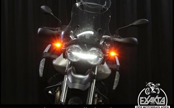 Gebrauchtmotorrad Moto Guzzi V85 TT Travel - Bild 27