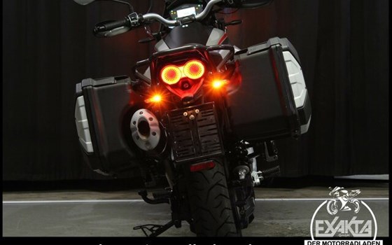 Gebrauchtmotorrad Moto Guzzi V85 TT Travel - Bild 30