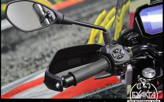 Gebrauchtmotorrad Moto Guzzi V85 Strada - Bild 16