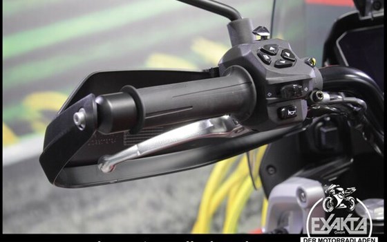 Gebrauchtmotorrad Moto Guzzi V85 Strada - Bild 17