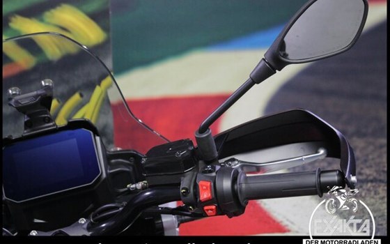 Gebrauchtmotorrad Moto Guzzi V85 Strada - Bild 18