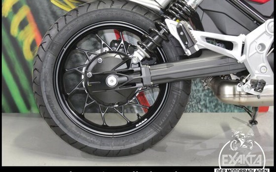 Gebrauchtmotorrad Moto Guzzi V85 Strada - Bild 20