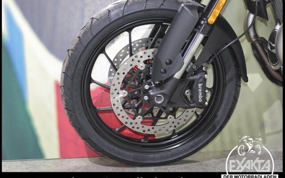 Gebrauchtmotorrad Moto Guzzi V85 Strada - Bild 22