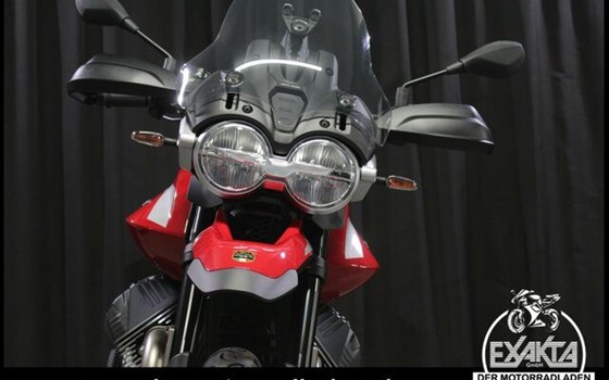Gebrauchtmotorrad Moto Guzzi V85 Strada - Bild 9