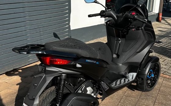 Neufahrzeug Piaggio MP3 310 Sport - Bild 2
