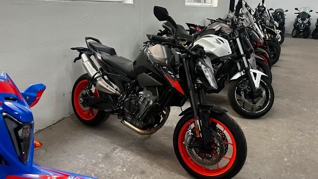 KTM 790 Duke