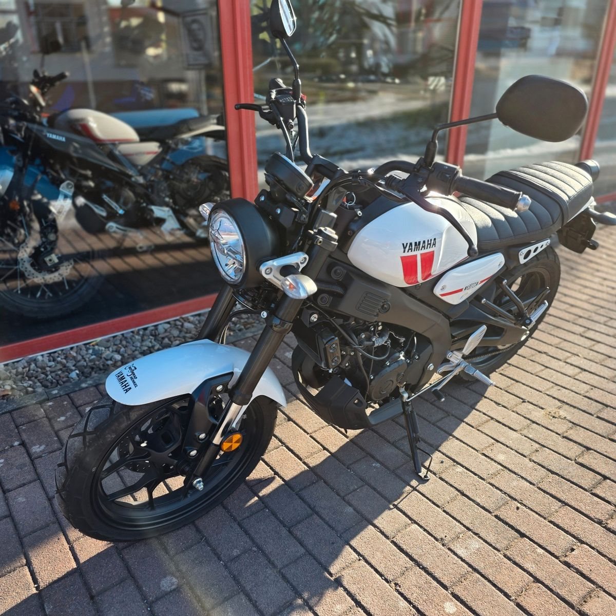 Yamaha XSR125