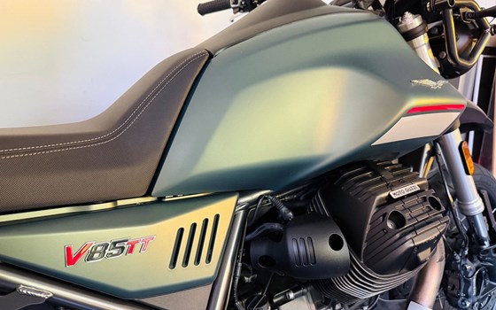 Gebrauchtmotorrad Moto Guzzi V85 TT - Bild 6