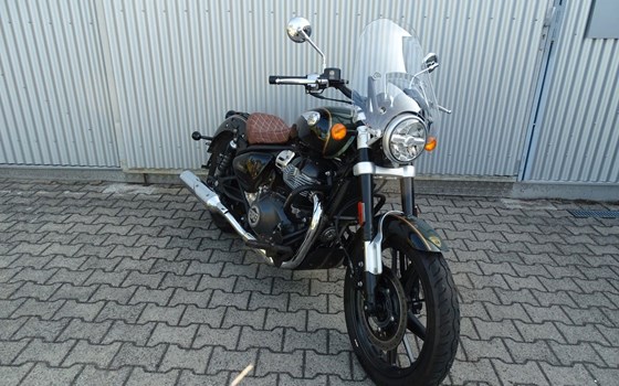 Gebrauchtmotorrad Royal Enfield Super Meteor 650 - Bild 1