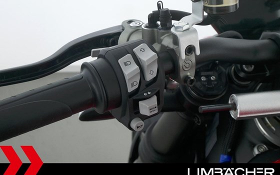 Gebrauchtmotorrad Ducati Streetfighter V2 - Bild 18
