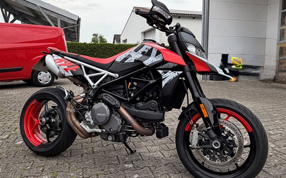 Gebrauchtmotorrad Ducati Hypermotard 950 RVE - Bild 1