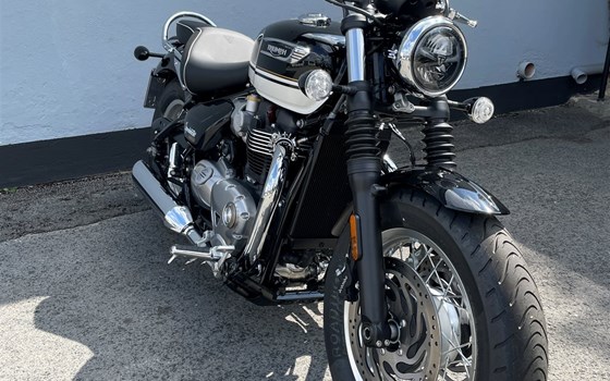Gebrauchtmotorrad Triumph Bonneville Speedmaster - Bild 4
