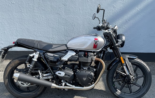 Triumph Speed Twin 900