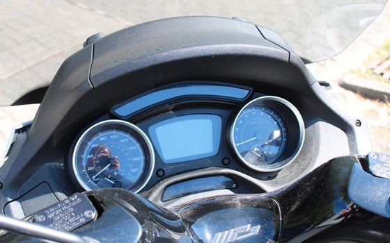 Gebrauchtmotorrad Piaggio MP3 500 hpe Sport - Bild 12